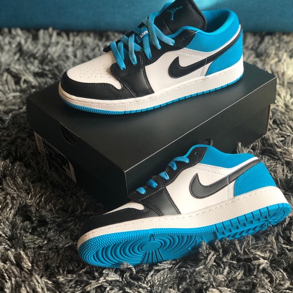 Jordan 1 Low Laser Blue - Picture 3 of 4